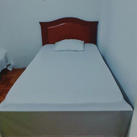 Hostal La 18 ペレイラ エクステリア 写真